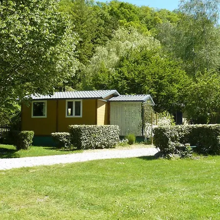 Camping Le Rey Louvie Juzon Exterior photo