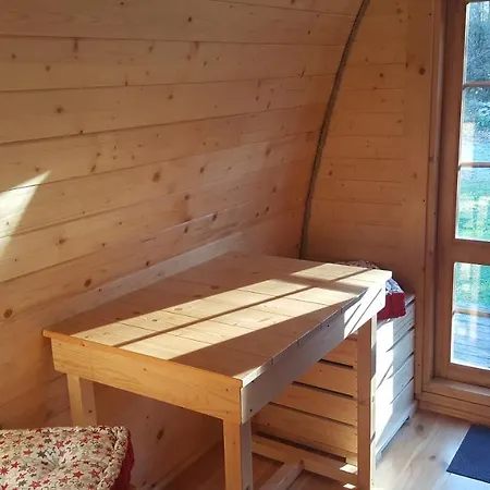 Camping Le Rey Louvie Juzon Exterior photo